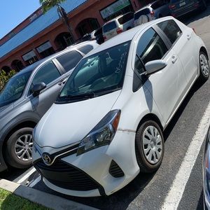 Toyota Yaris 2016 - RENTAL